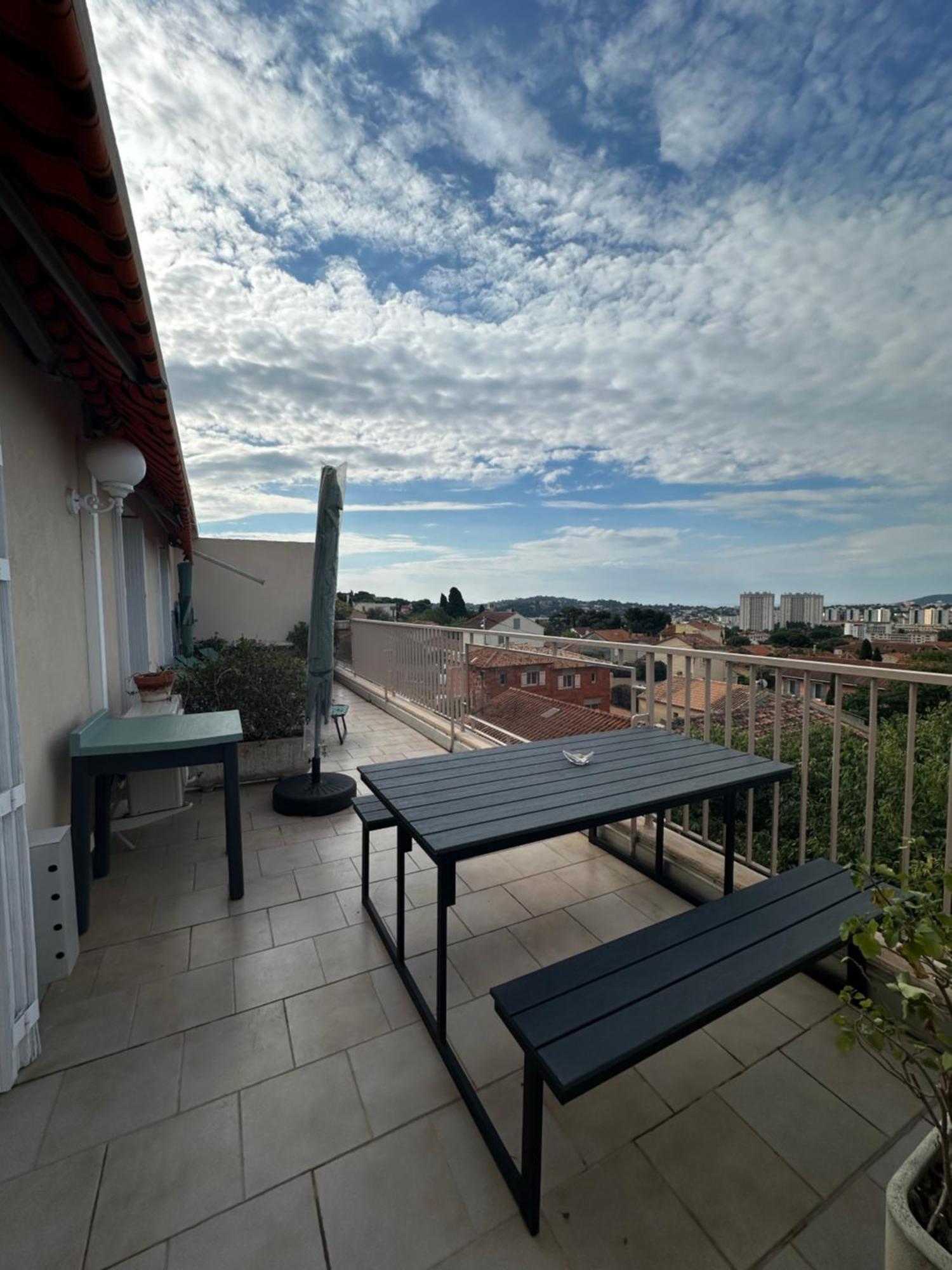 Apartamento T4 Avec Terrasse Et Garage Prive Tolón Exterior foto
